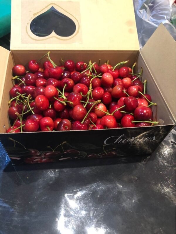 Fresh cherries (organic fruit)-US - Image 2